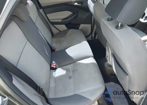 2014 Ford Focus Se from USA, damaged, VIN 1FADP3K21EL200233